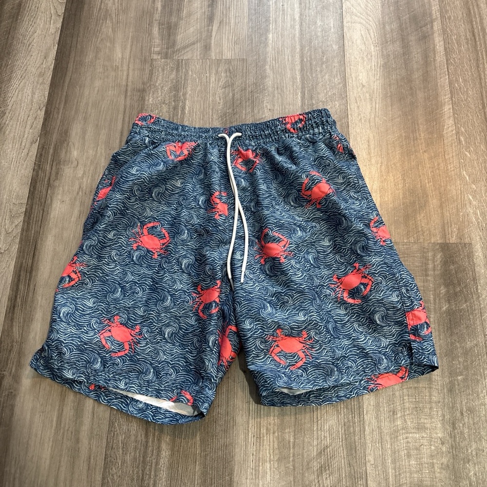 Old Navy Men’s Blue and Red Crab Print Swim Shorts